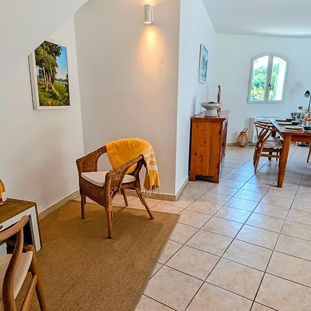 Flora -150m2, Swimming Pool, Sea On Foot, Air Conditioning Carqueiranne