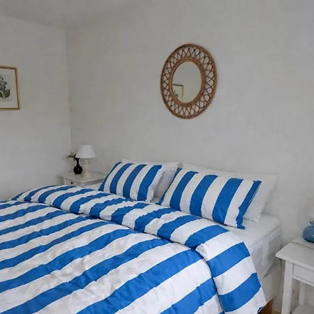 Villa Flora -150m2, Swimming Pool, Sea On Foot, Air Conditioning