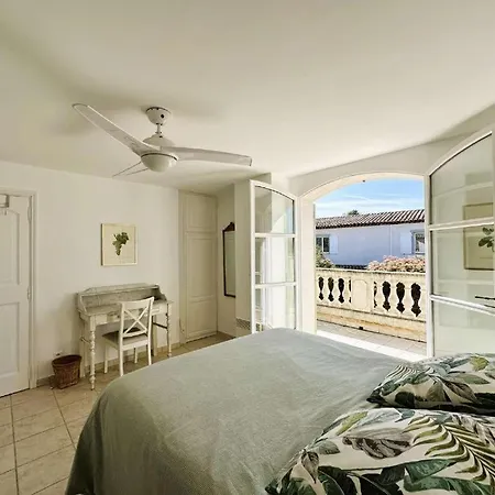 Villa Flora -150m2, Swimming Pool, Sea On Foot, Air Conditioning *